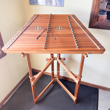 17/16 Hammered Dulcimer w/Gig Bag (used)