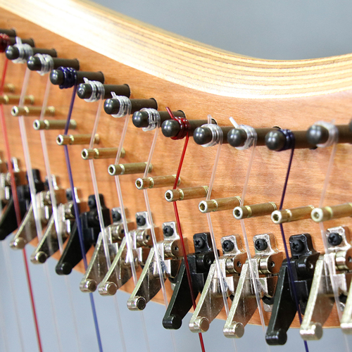 Universal Lever Musicmakers