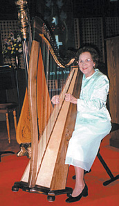 Louise Trotter playing Regency harp
